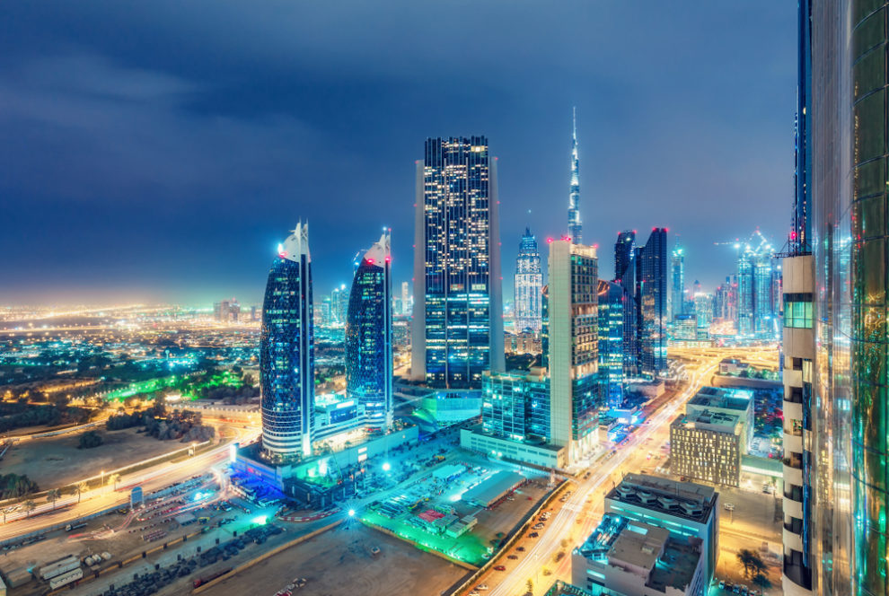 خطوات الاستثمار في جبل على