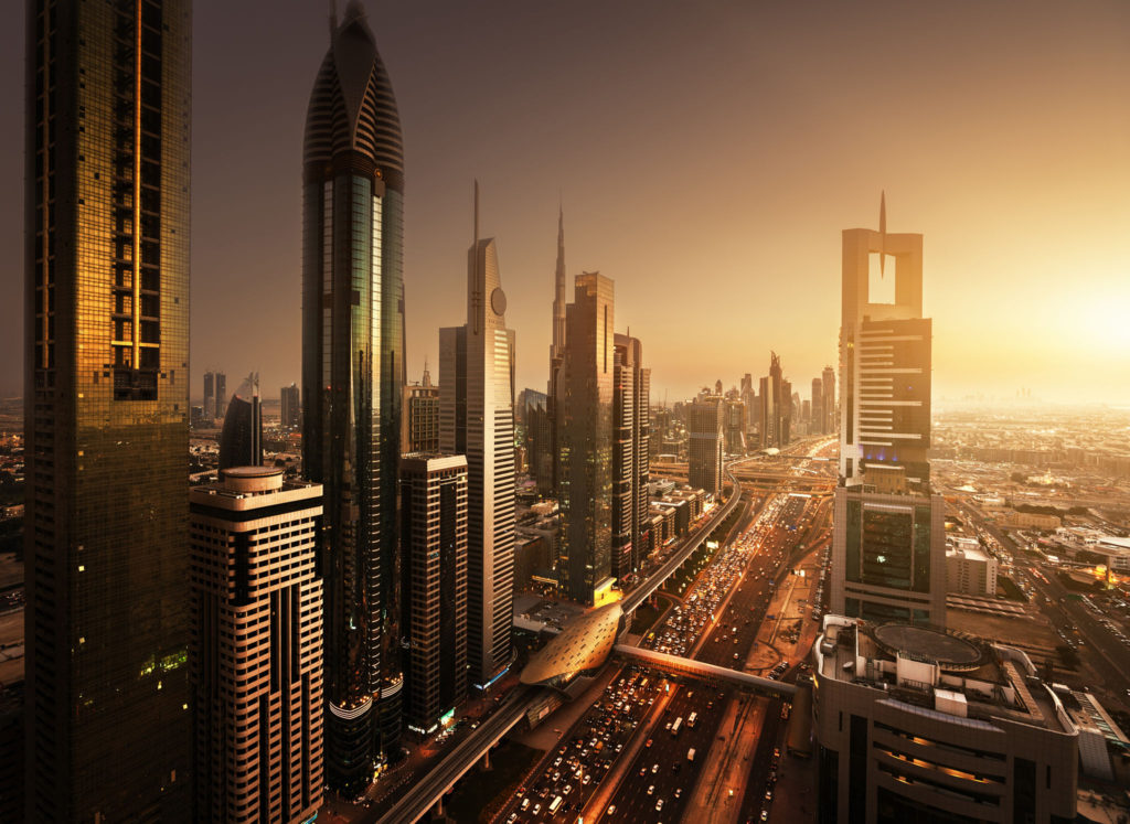 تأسيس شركة في دبي أنواع عقود العمل للقطاع الخاص في الإمارات